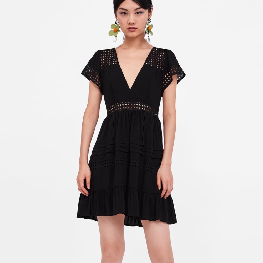 OPENWORK CONTRASTING DRESS ZARA
